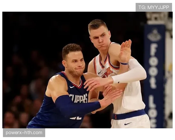 克里斯塔普斯·波尔津吉斯强势复出，助力球队取得关键胜利