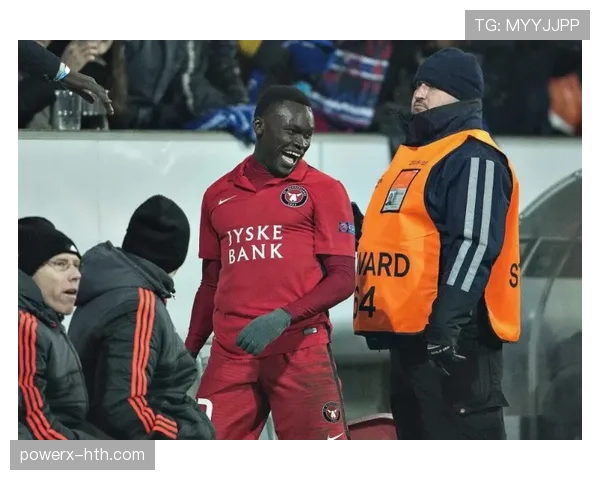 解放者杯分组抽签出炉,各队实力升级引热议 解放者杯分组抽签出炉,各队实力升级引热议