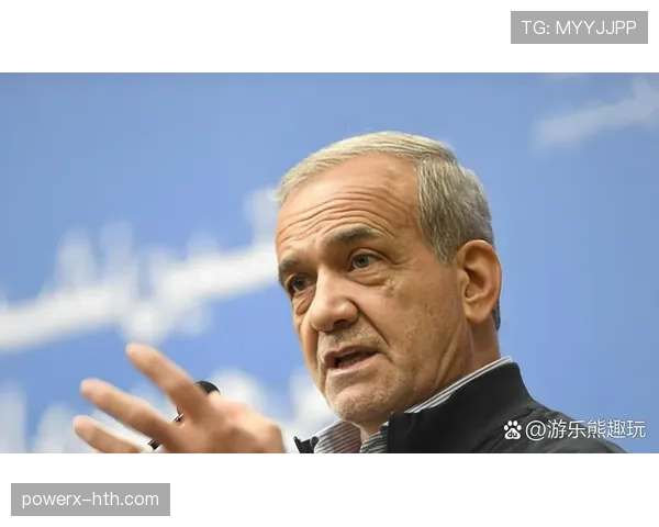 孔帕尼退役后住城堡，每天遛狗顺便管个亿